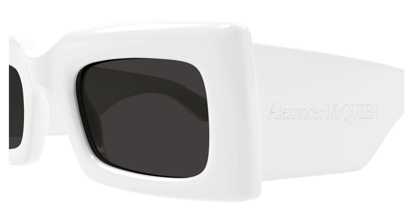 Alexander McQueen AM0433S 005 50