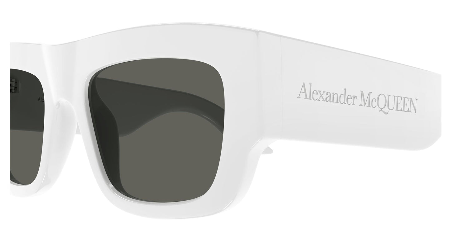 Alexander McQueen AM0449S 004 53