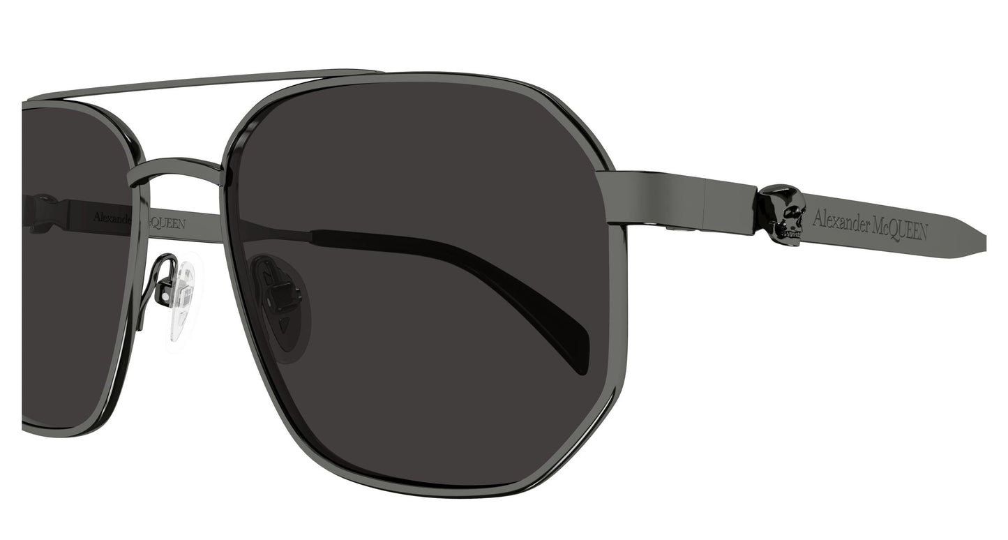 Alexander McQueen AM0458S 001 58