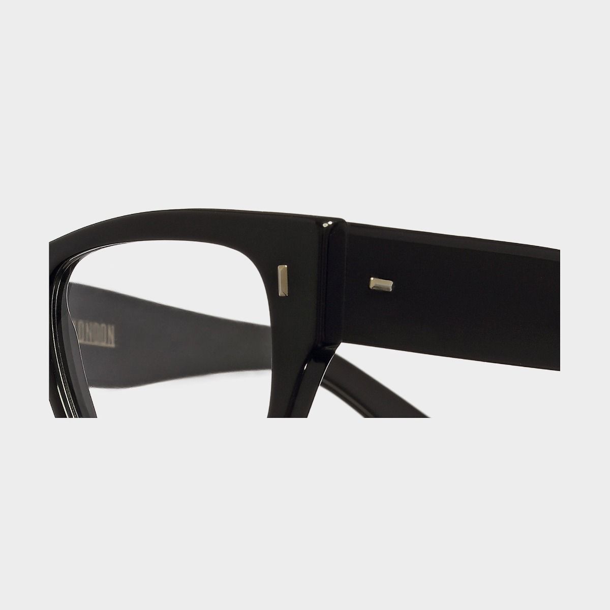 Cutler and Gross CGOP-0692 B 51