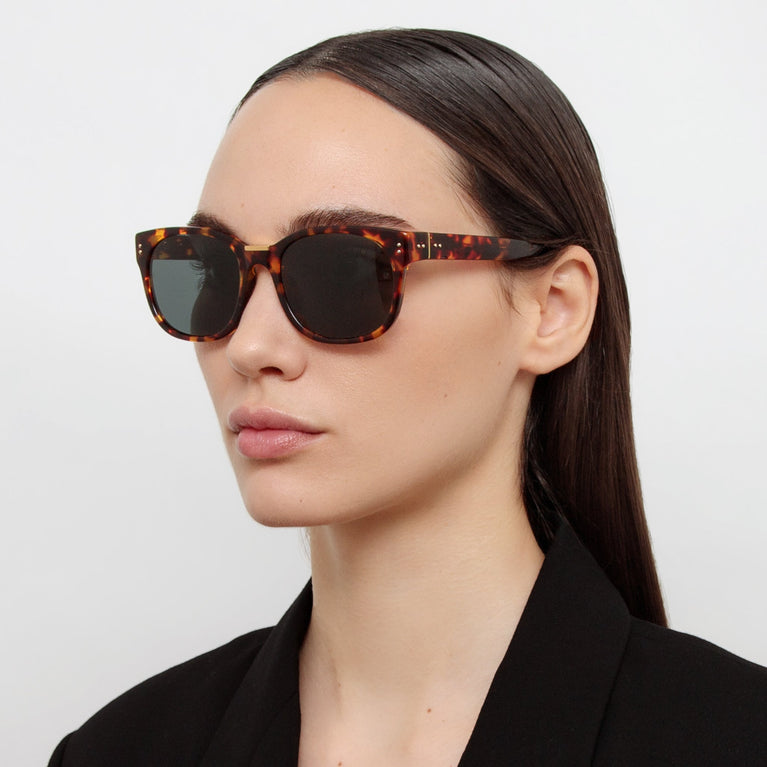 Linda Farrow Cedric Rectangular Sunglasses in Tortoiseshell C5 50