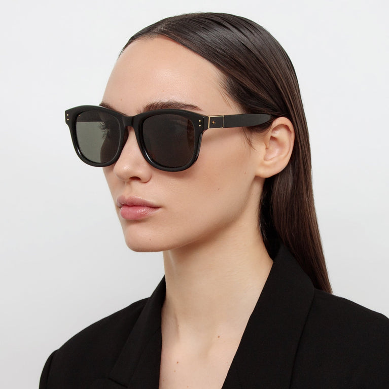 Linda Farrow Edson D-Frame Sunglasses in Black C4 55