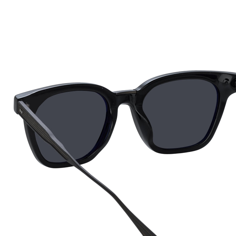 Linda Farrow Evans D-Frame Sunglasses in Black and Matt Nickel C4 50